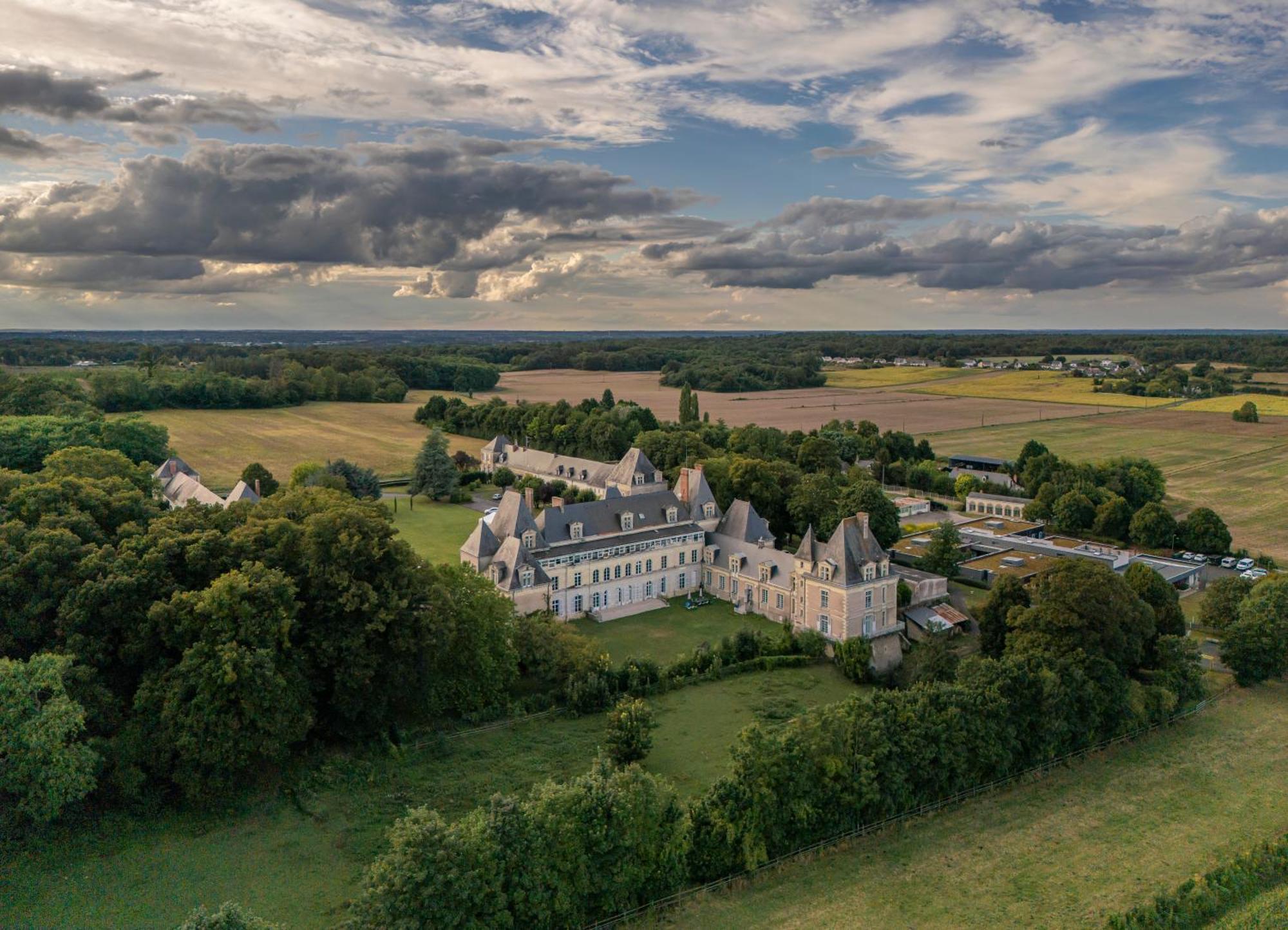 Chateau De Briancon Baune Luaran gambar